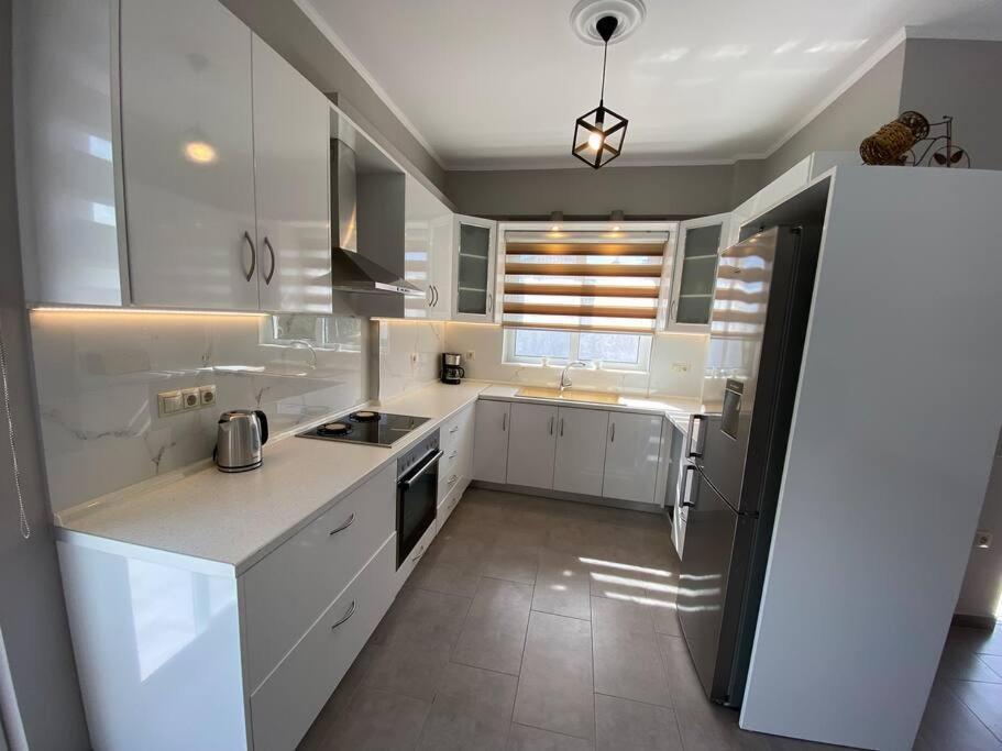 ארטמידה Keskos Luxury Villa מראה חיצוני תמונה