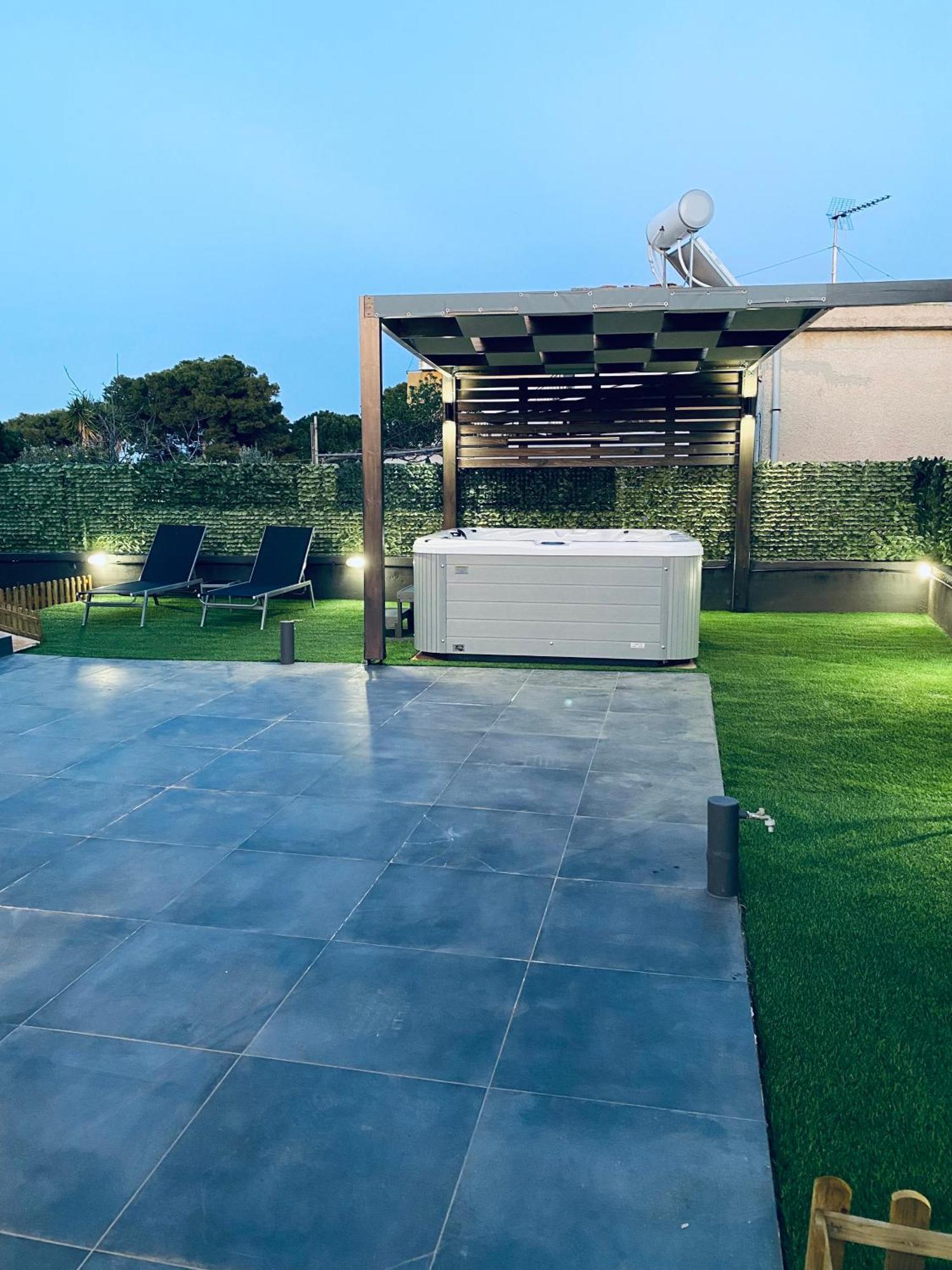 ארטמידה Keskos Luxury Villa מראה חיצוני תמונה